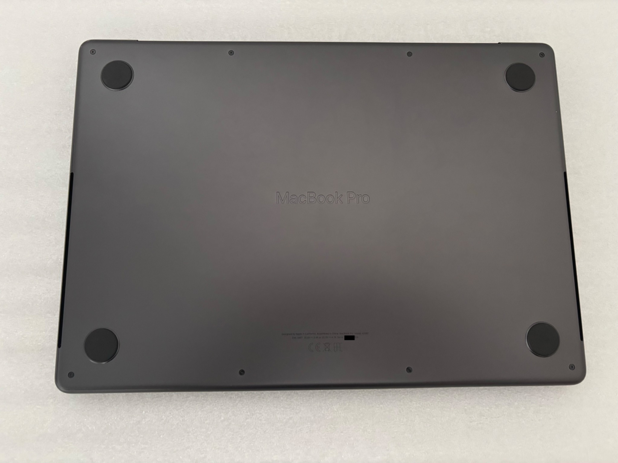 MacBook Pro 14" - Miniature 4